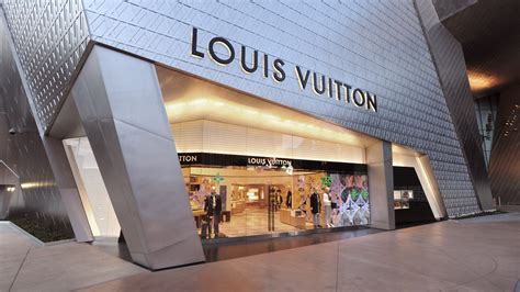 feature lv|feature las vegas store.